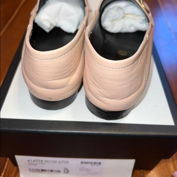 Gucci Skin Rose Loafers - Picture 3 of 5